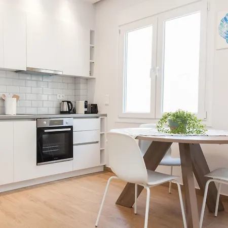 Apartment Kipseli New Modern Cosy Apt No 4 *